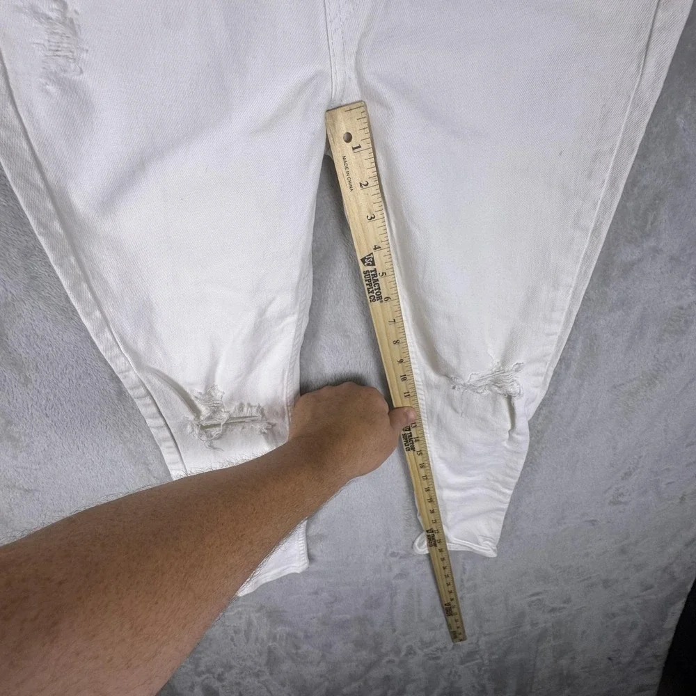 Levis 535 Jeans Womens 27 White Distressed Super Skinny Stretch Ripped Knee‎ - Picture 6 of 12